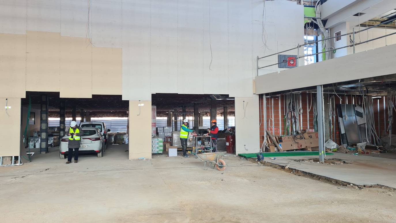 Obras del interior de la estación de Autobuses de León. 