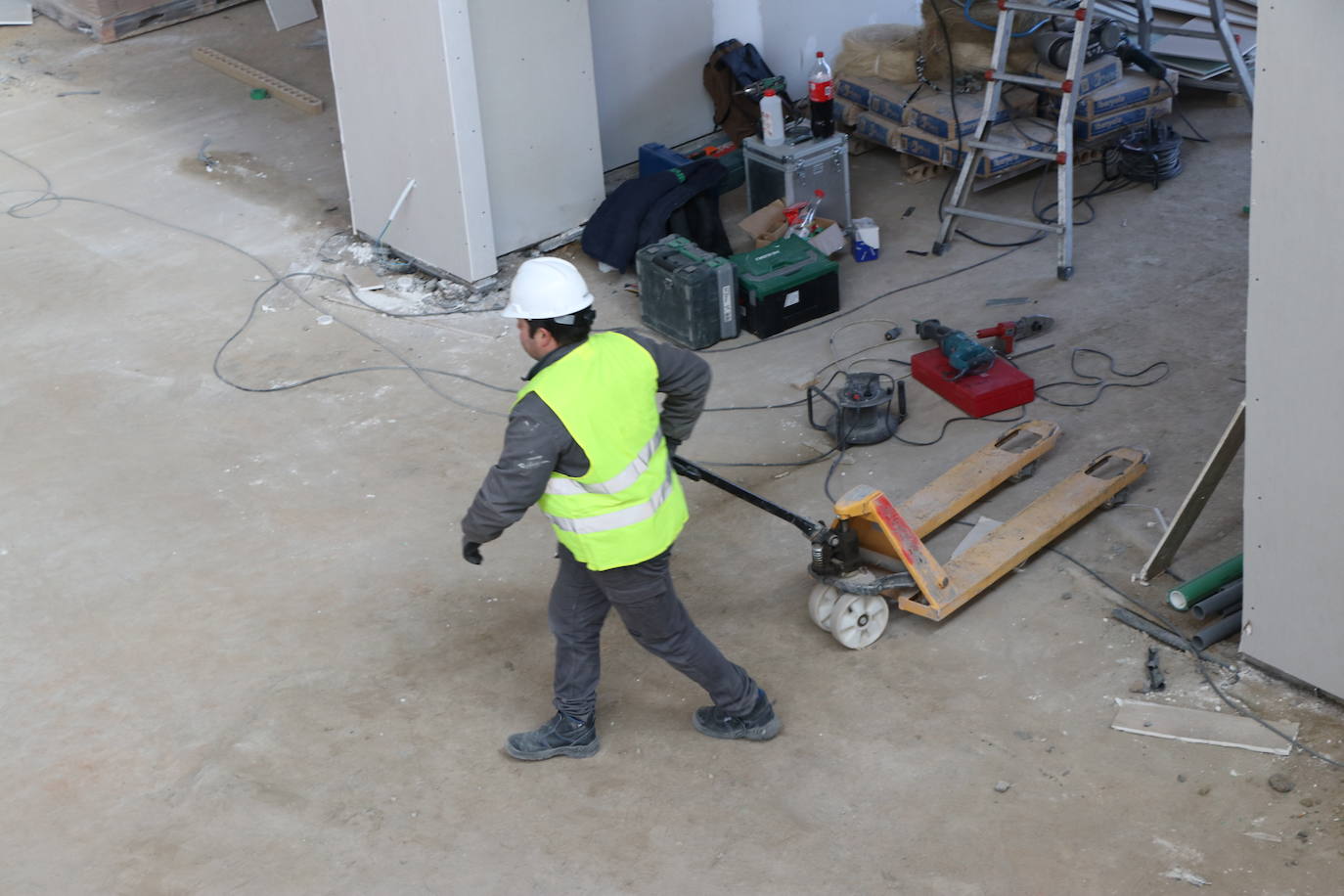 Obras del interior de la estación de Autobuses de León. 