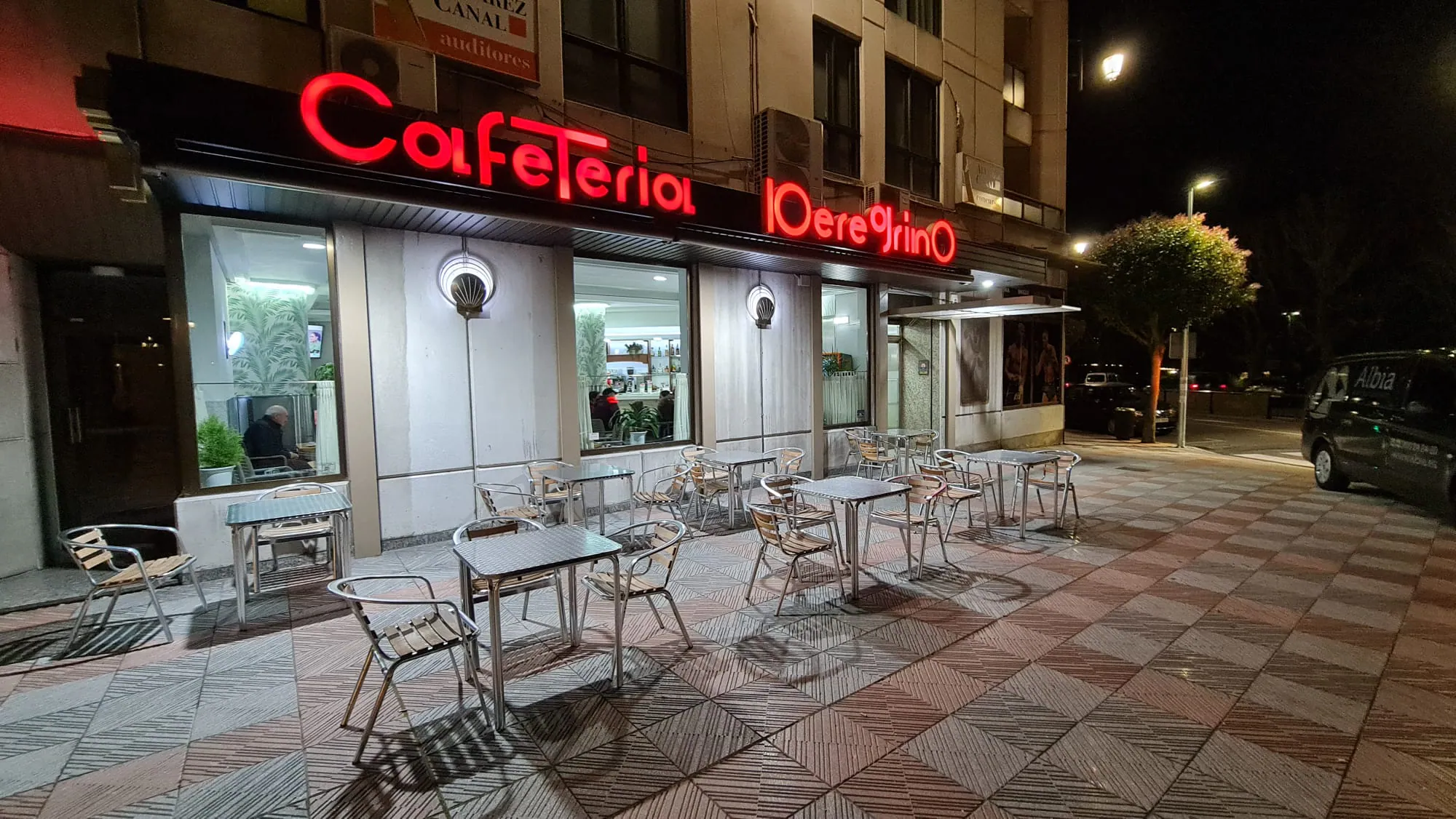 Fotos: 1 euro, el café más barato de León 