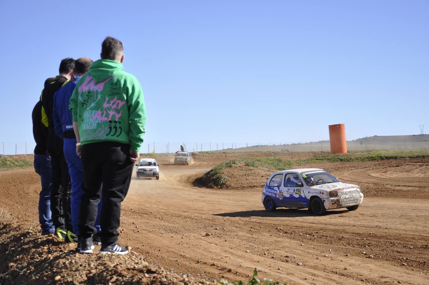 La prueba reunió a más de 200 personas en el Circuito de Los Cucharales en una jornada marcada por el compañerismo que culminó con una comida de confraternización en Valencia de Don Juan.