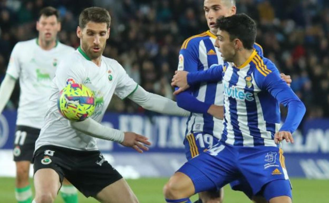 Naím García dispuso de sus primeros minutos ante el Racing.