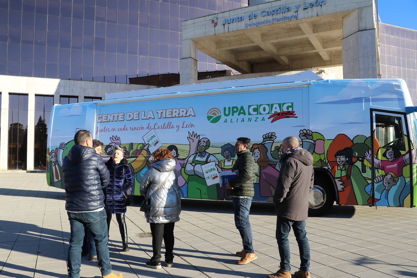 Presentación del autobús de la alianza Upa-Coag.