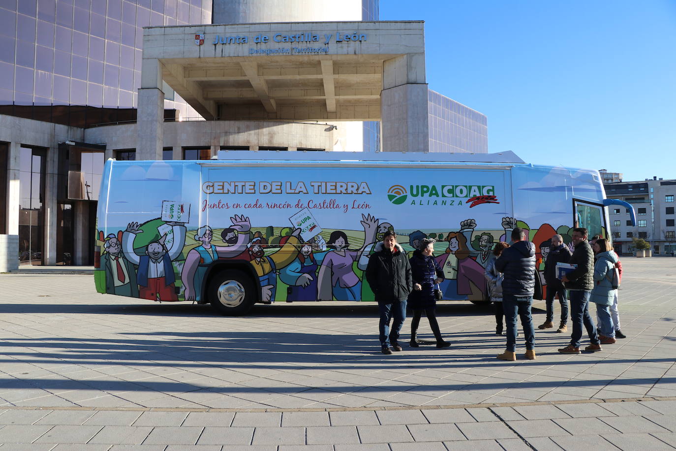 Presentación del autobús de la alianza Upa-Coag.