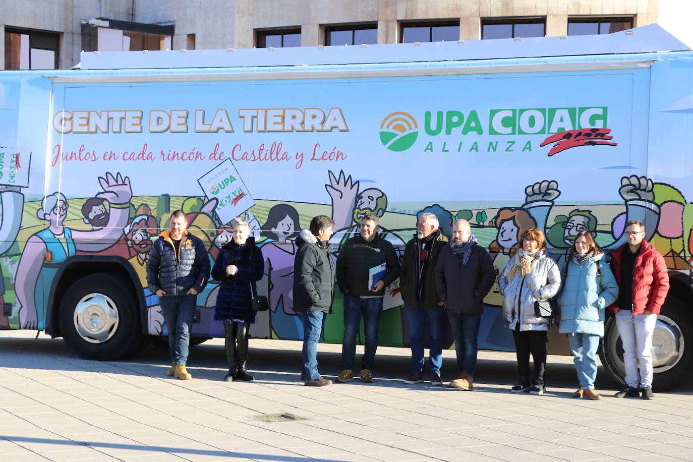 Presentación del autobús de la alianza Upa-Coag.