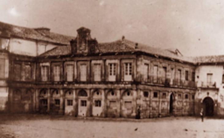 Antiguo Ayuntamiento de León y Puerta Principal del Hospital de San Antonio Abad (1910-1923)