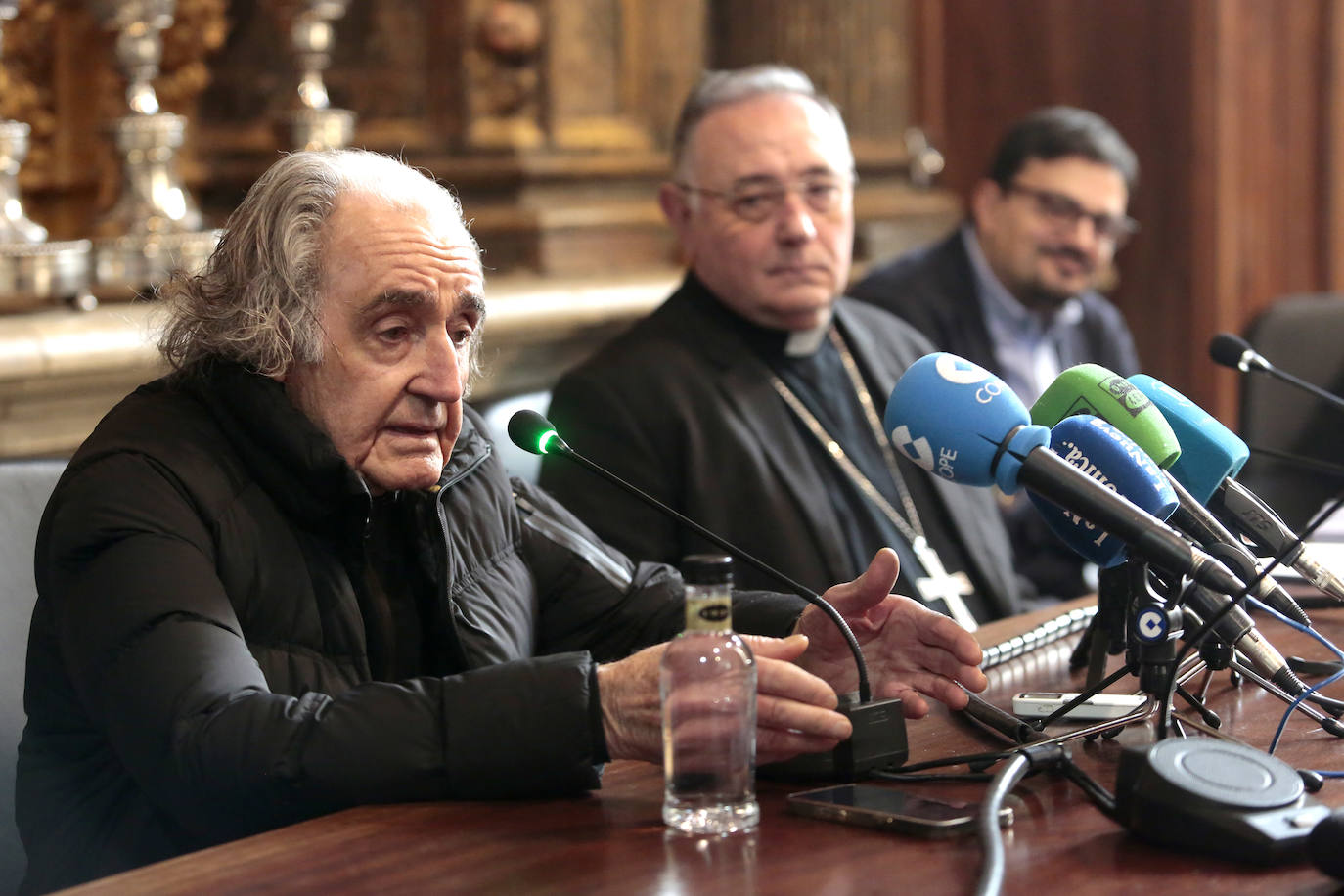 Recepción del legado de José María Muñiz Sánchez a la catedral de León