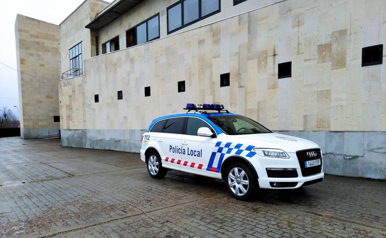Un vehículo de la Policía Local de San Andrés.