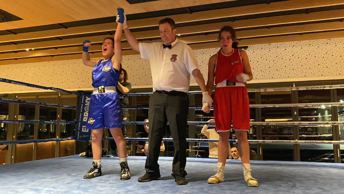 Imagen de la velada de boxeo en el Olímpico de León 