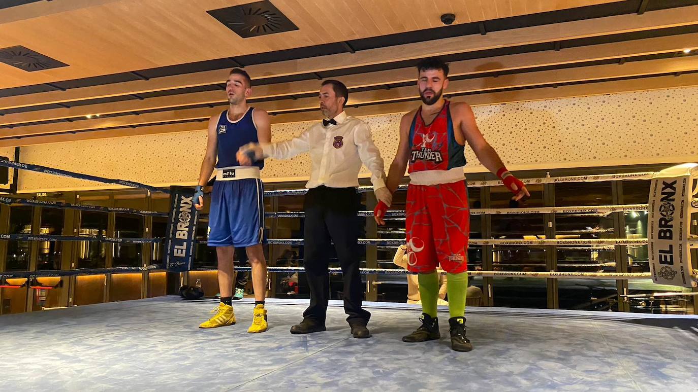 Imagen de la velada de boxeo en el Olímpico de León 