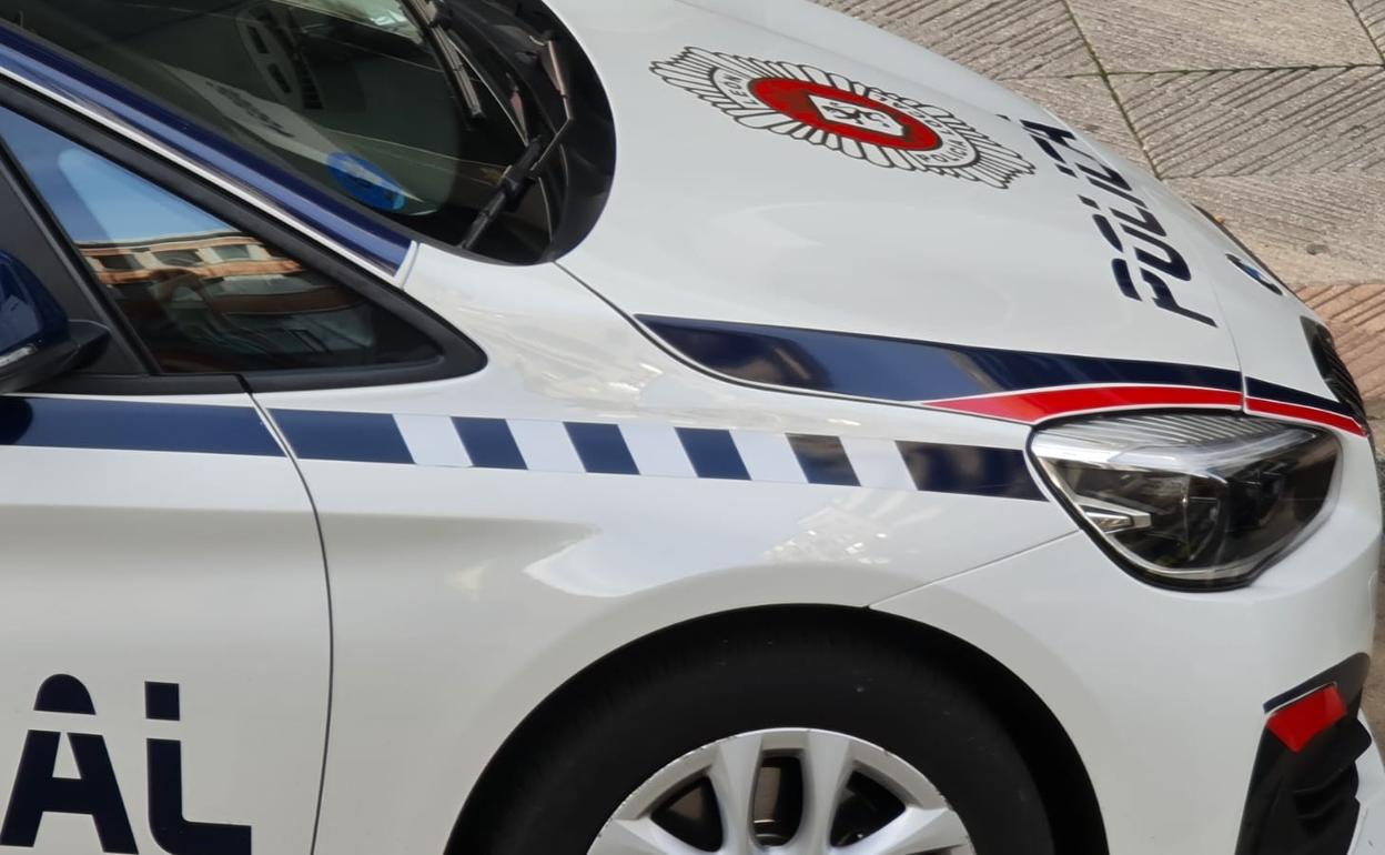 Coche de la Policía Local de León.