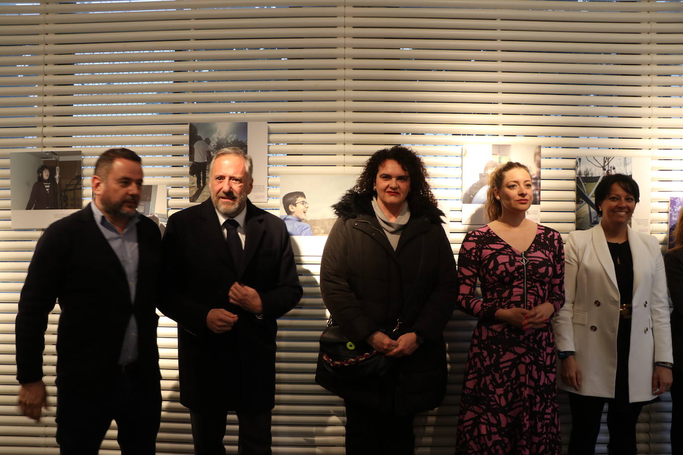 Inauguración de la Exposición del I Concurso de Fotografía «Un feliz viaje por la vida» organizada por la Federación Autismo de Castilla y León.