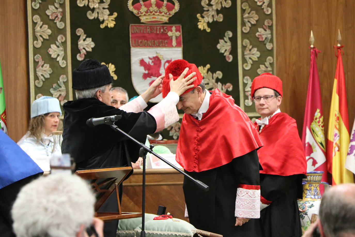 Acto académico de investidura del ex presidente del Gobierno, José Luis Rodríguez Zapatero, como Doctor Honoris Causa por la Universidad de León.