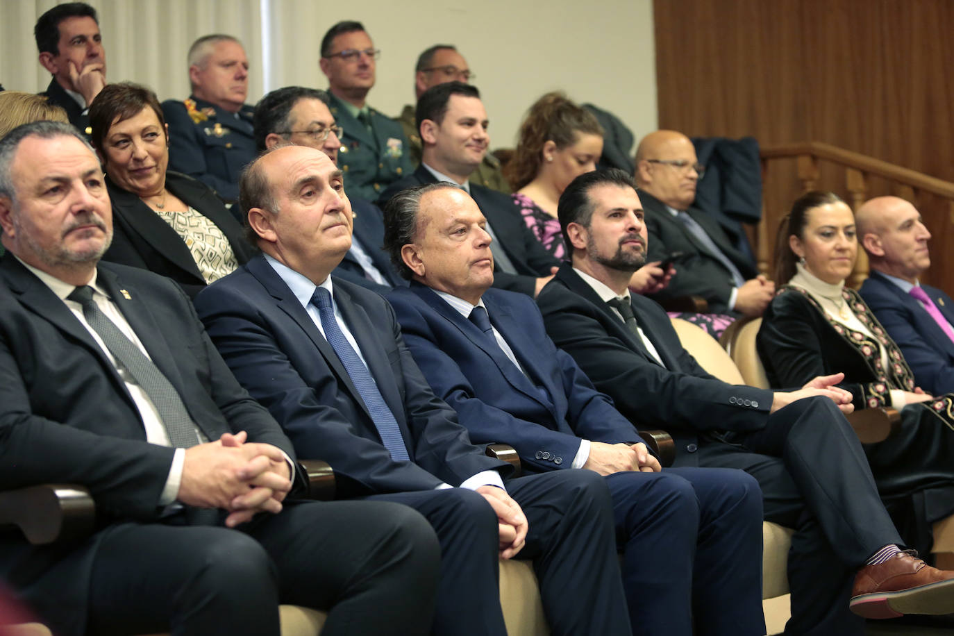 El expresidente del gobierno y exalumno y profesor de la Universidad de León es reconocido como doctor 'honoris causa' en un emotivo acto que marca «una de las páginas más satisfactorias en mi biografía política y personal». «Un país es lo que sin sus universidades. Si investigan y trabajan ese país tiene garantizados su futuro, y eso es lo que hace la ULE».