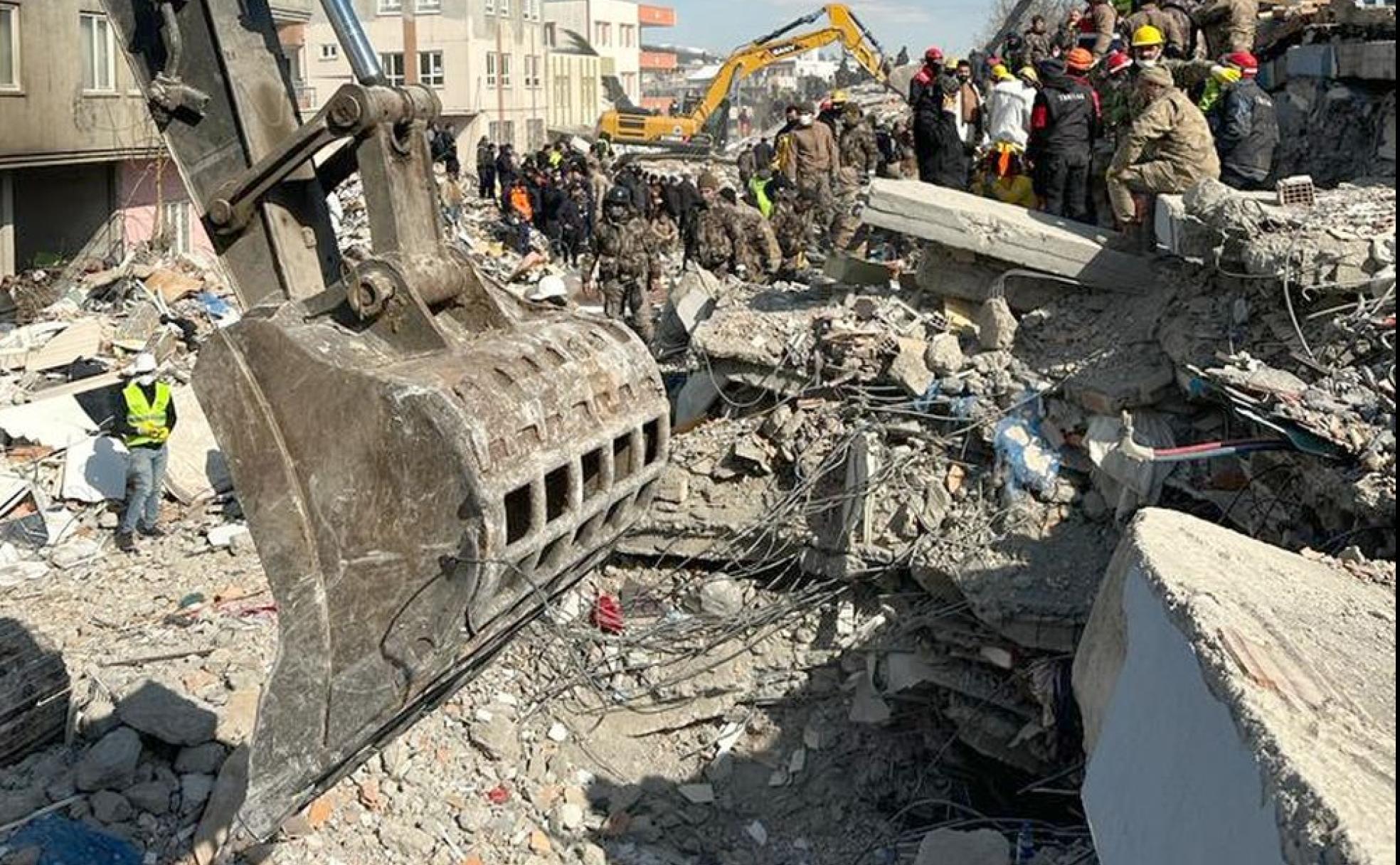 Imagen de la enorme devastación presenciada por el bombero leonés Víctor Rodríguez. 