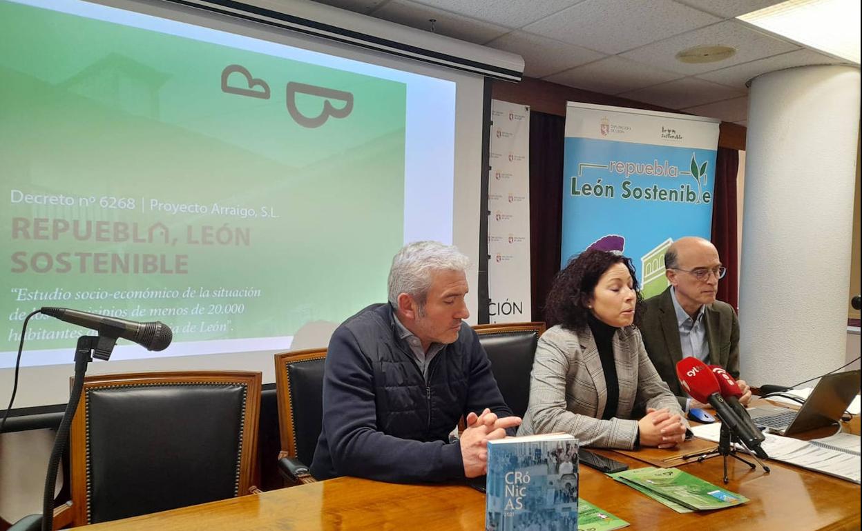 Imagen de la reunión para el desarrollo del proyecto Repuebla, León Sostenible.