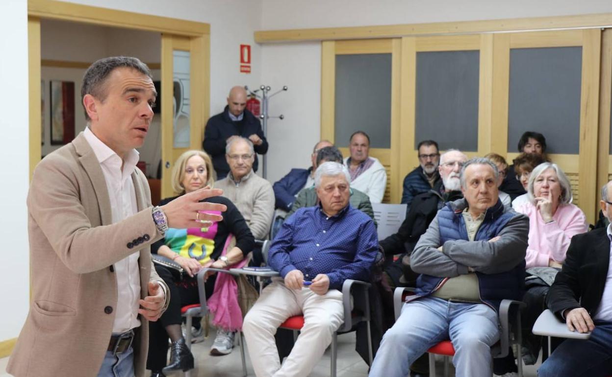 El secretario para el Pacto de Toledo, Iván Fernández, en León.