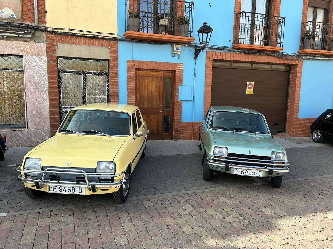 La 102ª Feria de Febrero ha tocado a su fin en una soleada mañana de domingo con miles de personas circulando por las calles de Valencia de Don Juan..