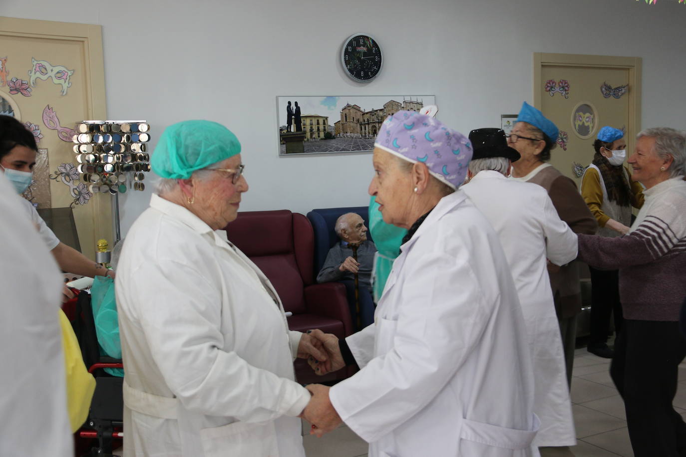 Celebración de Carnaval en Alzheimer León.