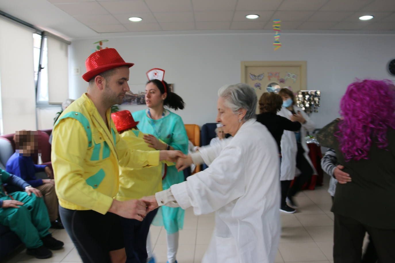 Celebración de Carnaval en Alzheimer León.