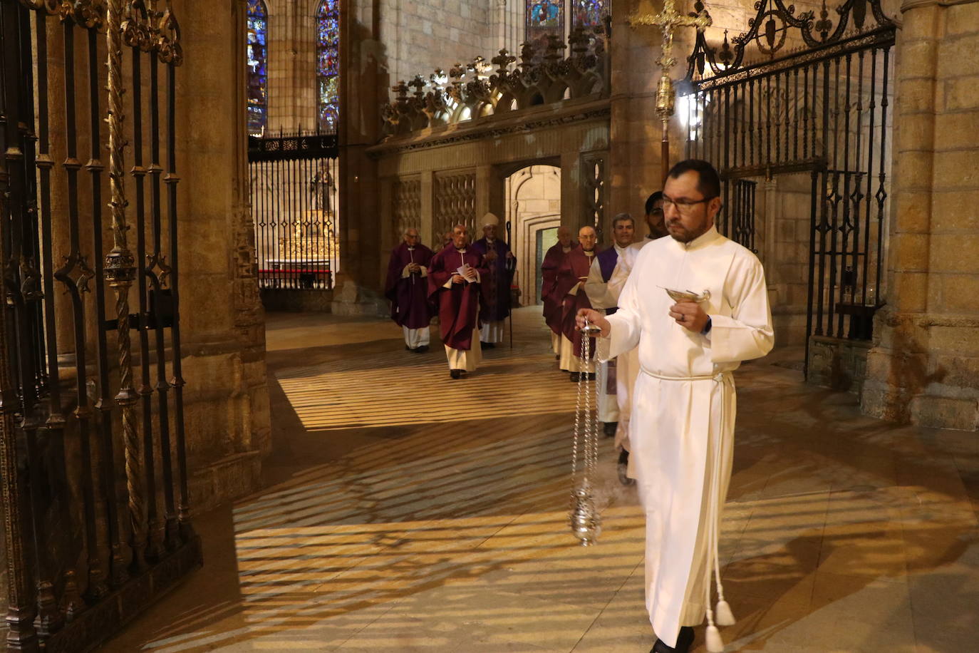 La Catedral acoge el acto central de la Diócesis de León que ha contado con la presencia del obispo Luis Ángel.