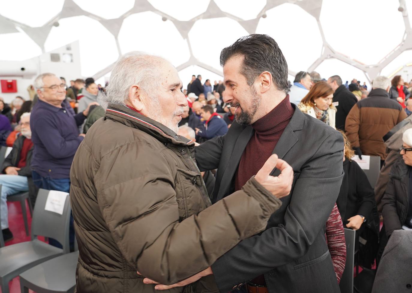 UGT y CCOO celebran un acto en defensa del Estatuto de Autonomía. 