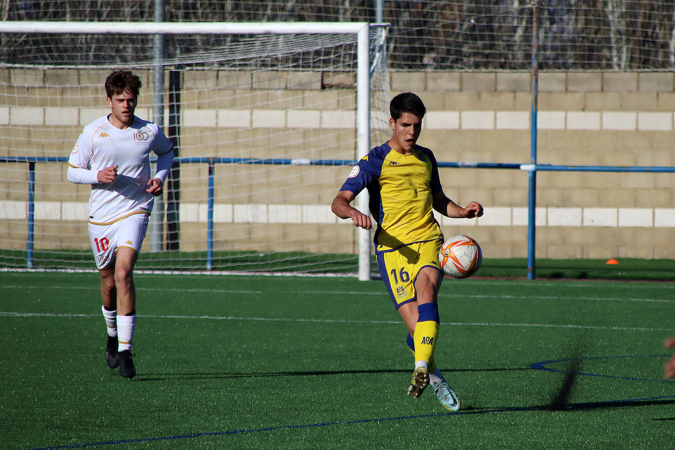 El equipo leonés ha recibido al Alcorcón en busca de puntos fundamentales para lograr la permanencia en División de Honor Juvenil