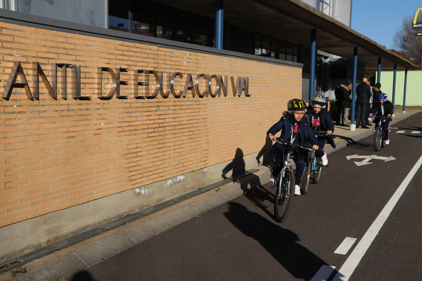 El Parque Infantil de Tráfico de Papalaguinda retoma su actividad tras el parón obligado por la pandemia y verá pasar en el último cuatrimestre del año a 2.100 escolares que concoerán las normas básicas de seguridad vial.