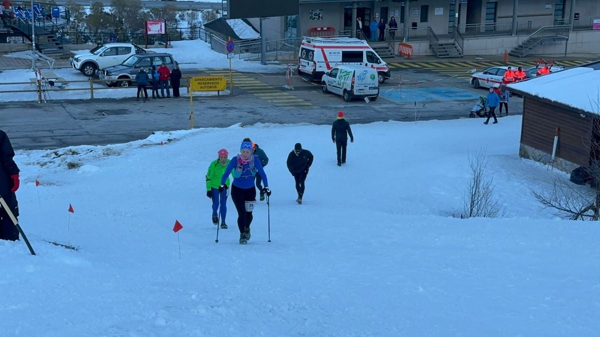 La estación de esquí de Valle Laciana-Leitariegos ha celebrado este fin de semana el Snow Weekend Festival con una gran participación de corredores y amantes de los deportes de invierno.