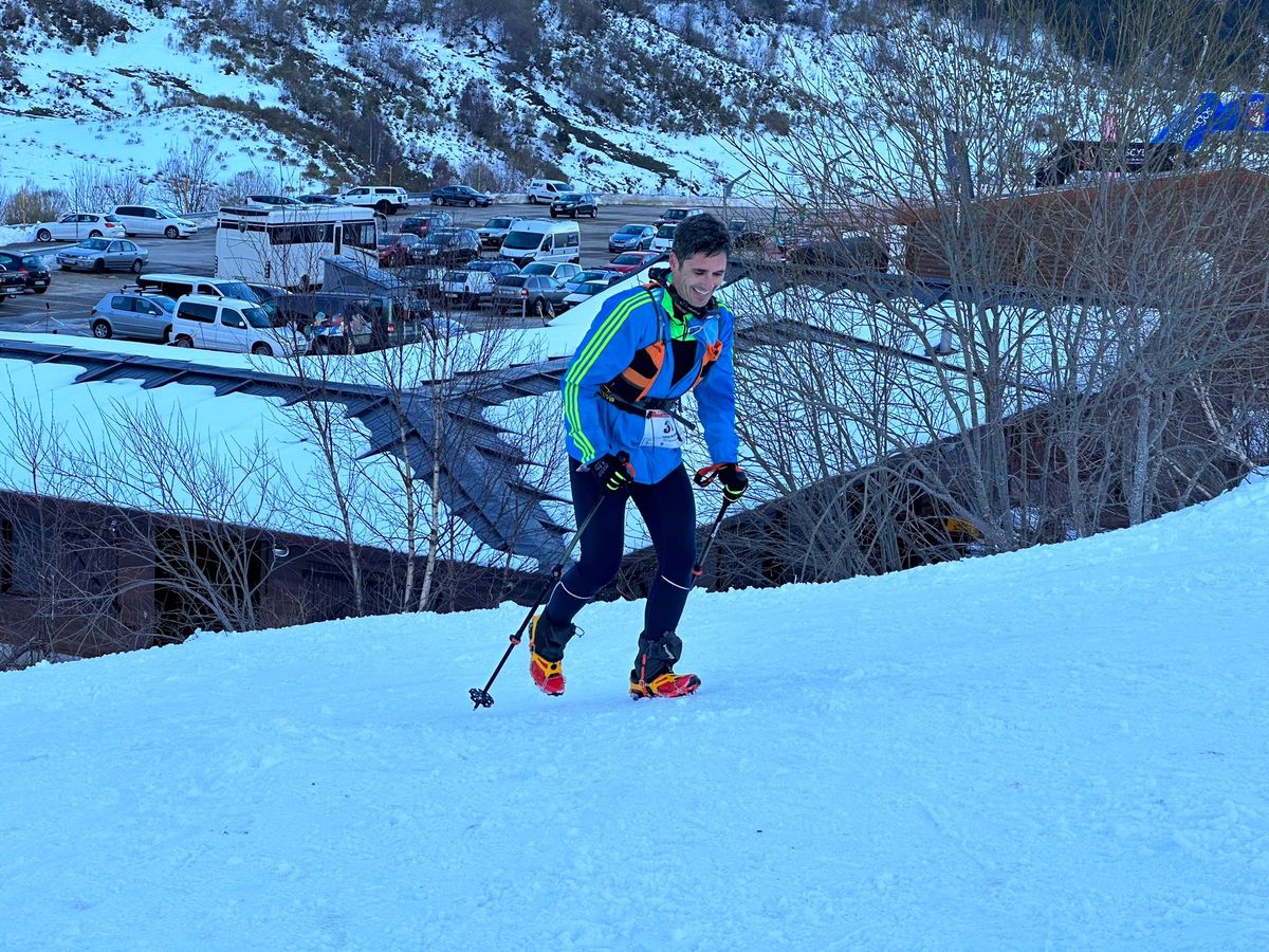 La estación de esquí de Valle Laciana-Leitariegos ha celebrado este fin de semana el Snow Weekend Festival con una gran participación de corredores y amantes de los deportes de invierno.