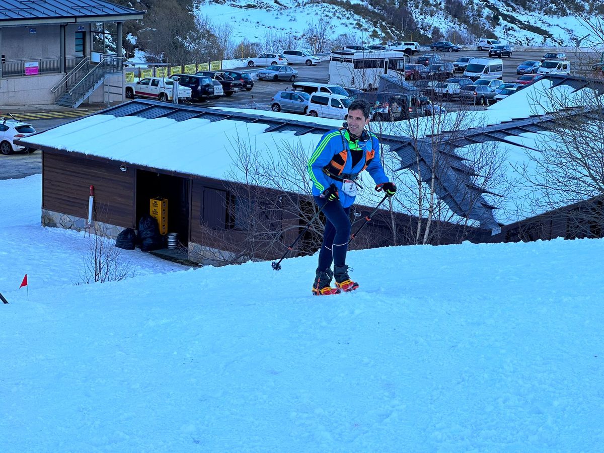 La estación de esquí de Valle Laciana-Leitariegos ha celebrado este fin de semana el Snow Weekend Festival con una gran participación de corredores y amantes de los deportes de invierno.