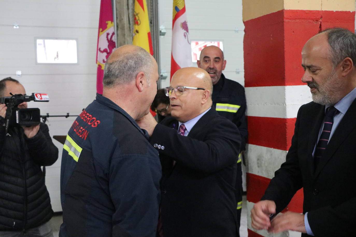 Festividad de San Juan de Dios en el Parque de Bomberos de León.