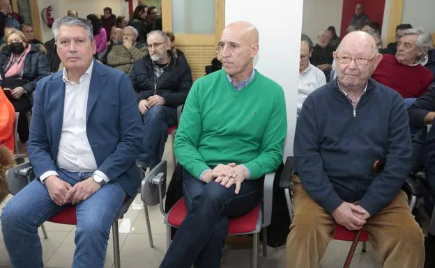 Imagen. La Agrupación local del Partido Socialista de León celebra una general extraordinaria en la que se presentará, para su proclamación, la lista de candidatos que acompañarán José Antonio Diez para el Ayuntamiento de León