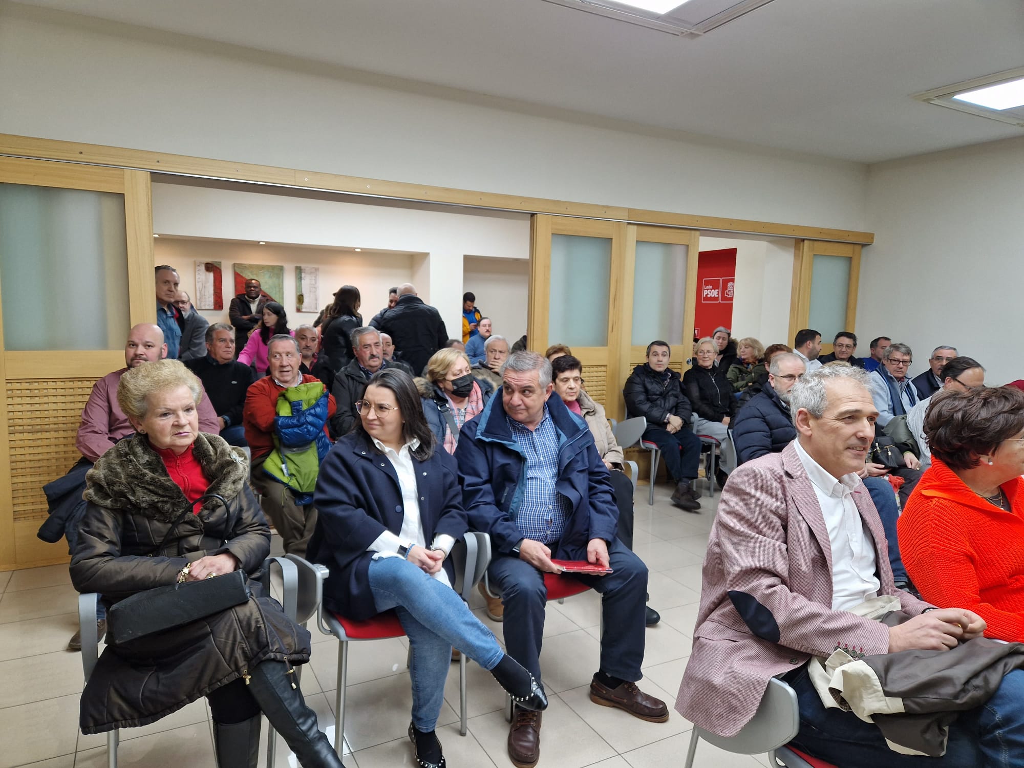La Agrupación local del Partido Socialista de León celebra una general extraordinaria en la que se presentará, para su proclamación, la lista de candidatos que acompañarán José Antonio Diez para el Ayuntamiento de León