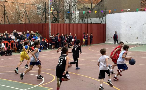 El colegio Leonés San Isidoro se lleva el torneo de minibasket | leonoticias