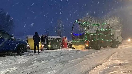 Los Reyes se quedan atascados en Poladura y se crea la «inolvidable» Navidad en Rodiezmo
