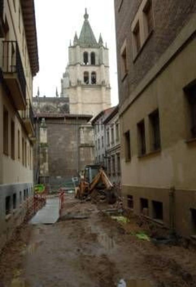 Calle Cardenal Landázuri. 2006.