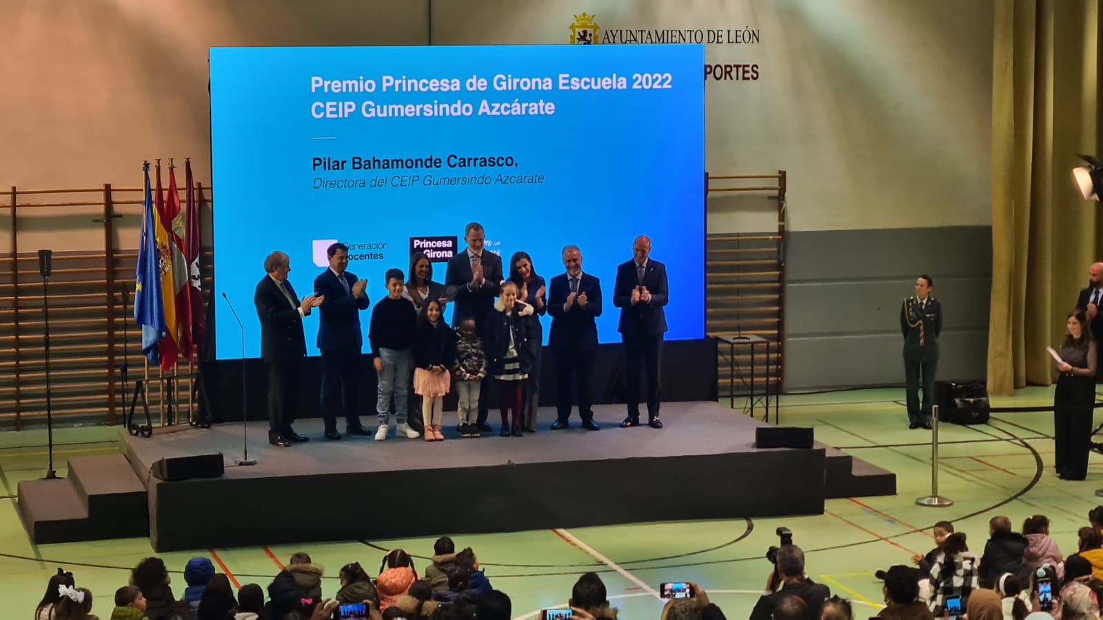 Los reyes entregan el Premio Princesa de Girona al Gumersindo Azcárate