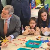 Los reyes entregan el Premio Princesa de Girona al Gumersindo Azcárate