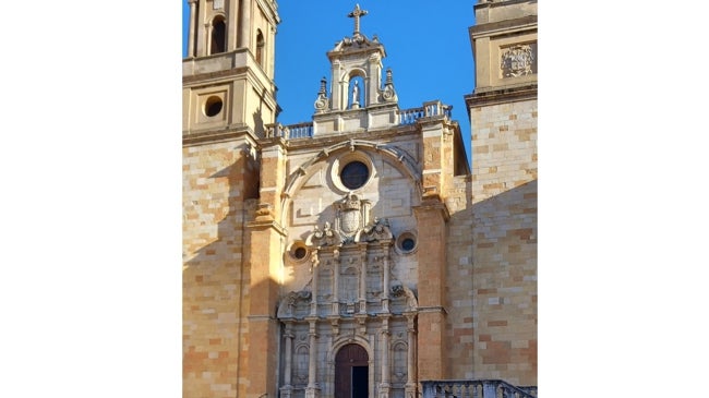 Imagen antes - El Monasterio de San Pedro de Eslonza: la joya olvidada que adorna la Iglesia de Renueva