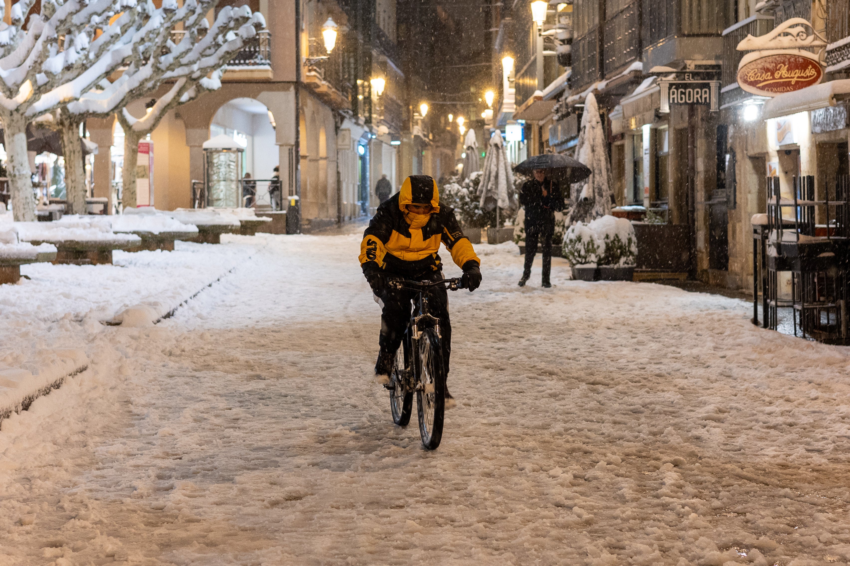 Todas las imágenes de la nevada en Soria que ha obligado a rescatar a 600 personas