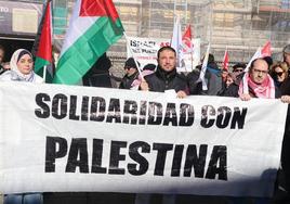 León se concentra por Palestina