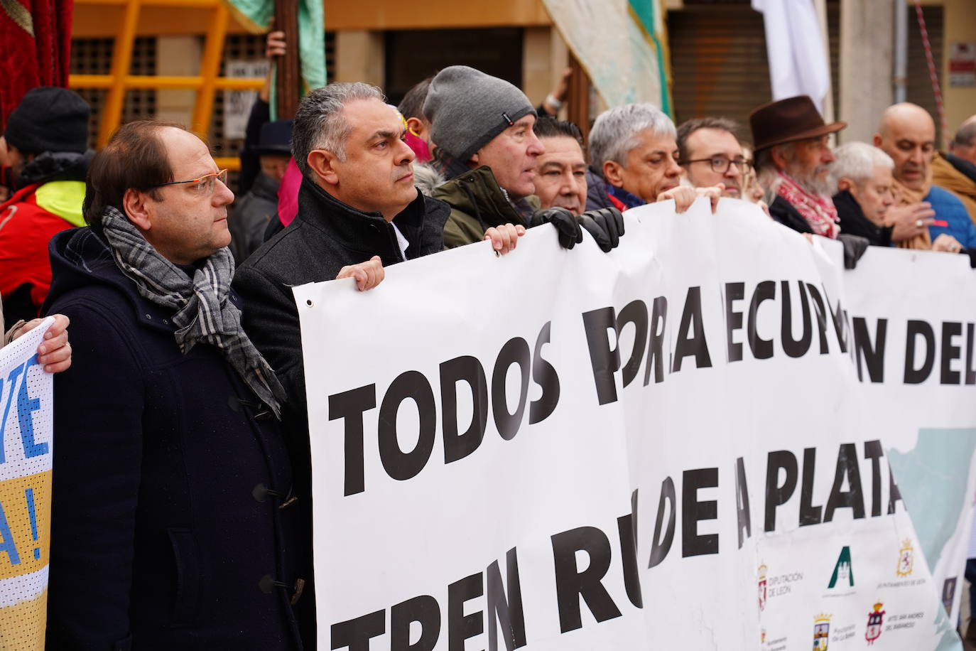Concentración en Astorga por la reapertura de la ruta ferroviaria Vía de la Plata