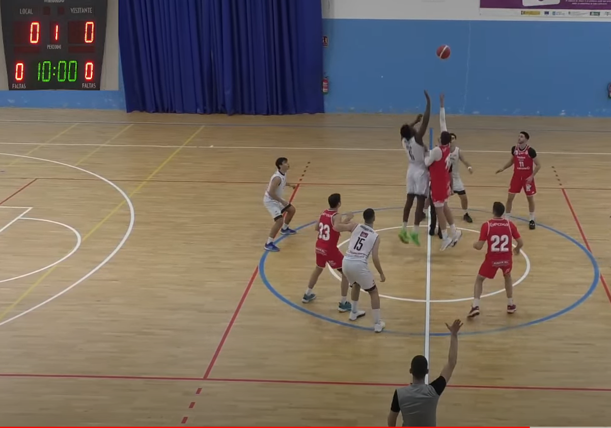 Imagen en directo de la Cultural de Baloncesto contra el Obradoiro, desde las 17:00 horas