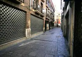 La calle La Paloma, en el Barrio Húmedo, es una de las que concentra más niveles de ruido.