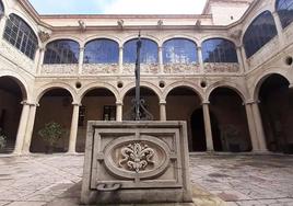 Patio de la Diputación de León.