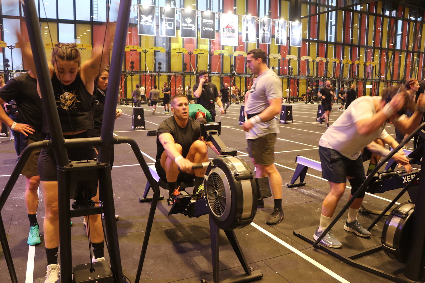 León disfruta del crossfit en el Palacio de Exposiciones