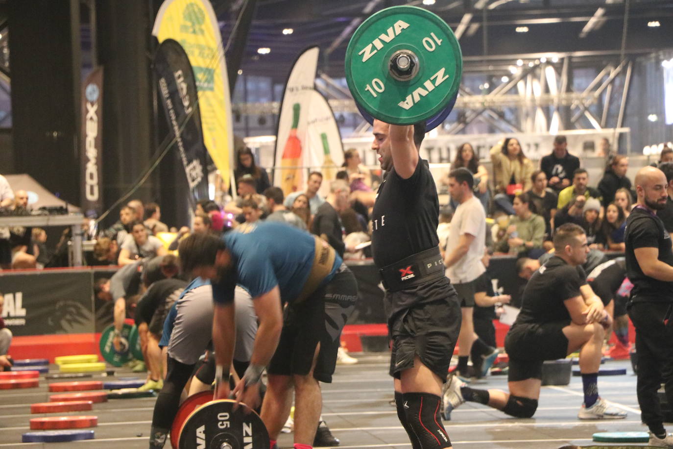 León disfruta del crossfit en el Palacio de Exposiciones