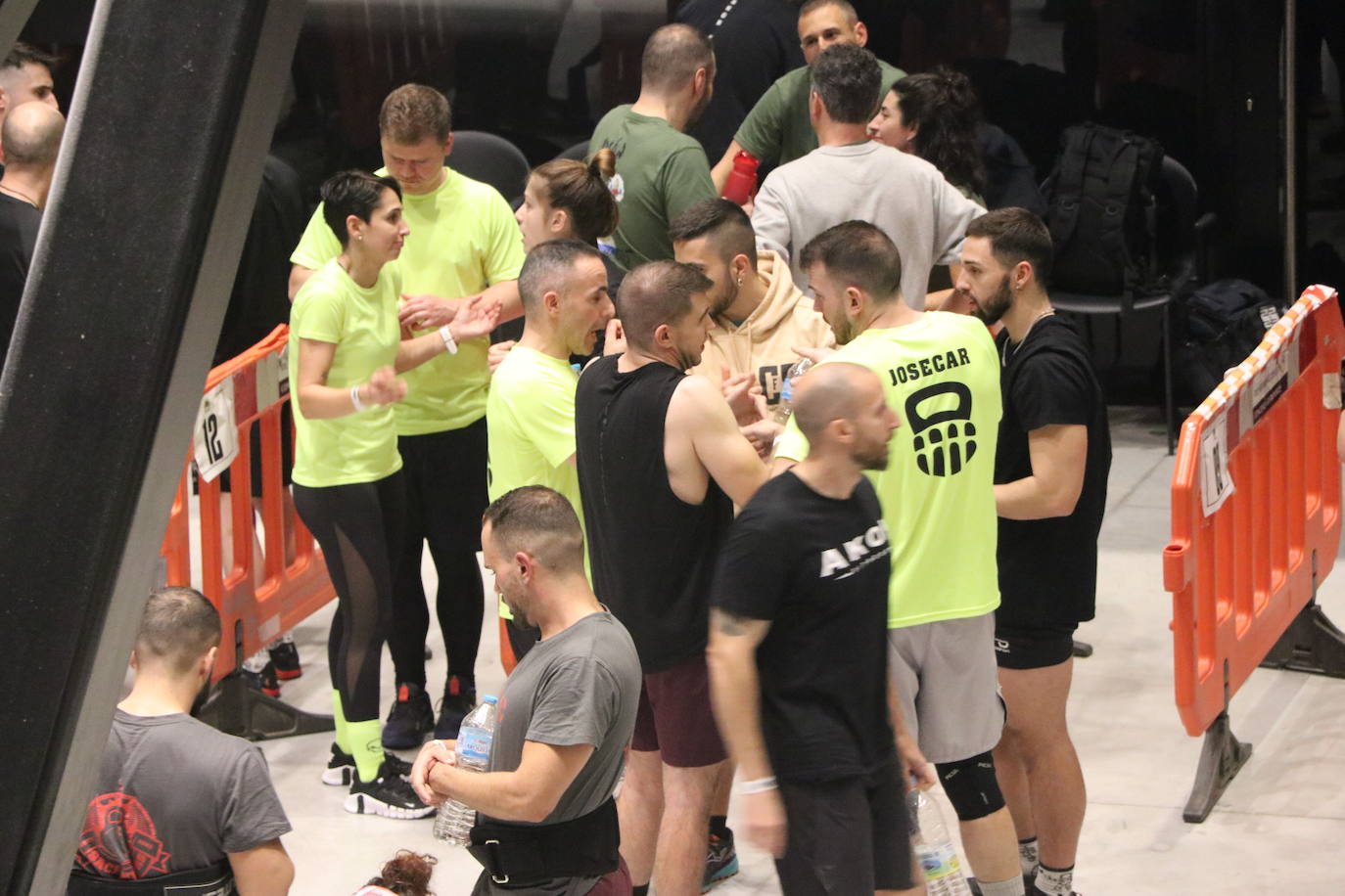 León disfruta del crossfit en el Palacio de Exposiciones