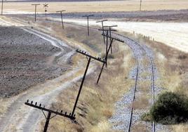 La Ruta de la Plata mantiene su cierre al tráfico de pasajeros desde hace 40 años.