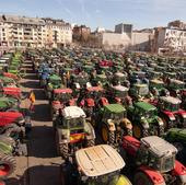 Manifestación histórica de agricultores y ganaderos que colapsan León